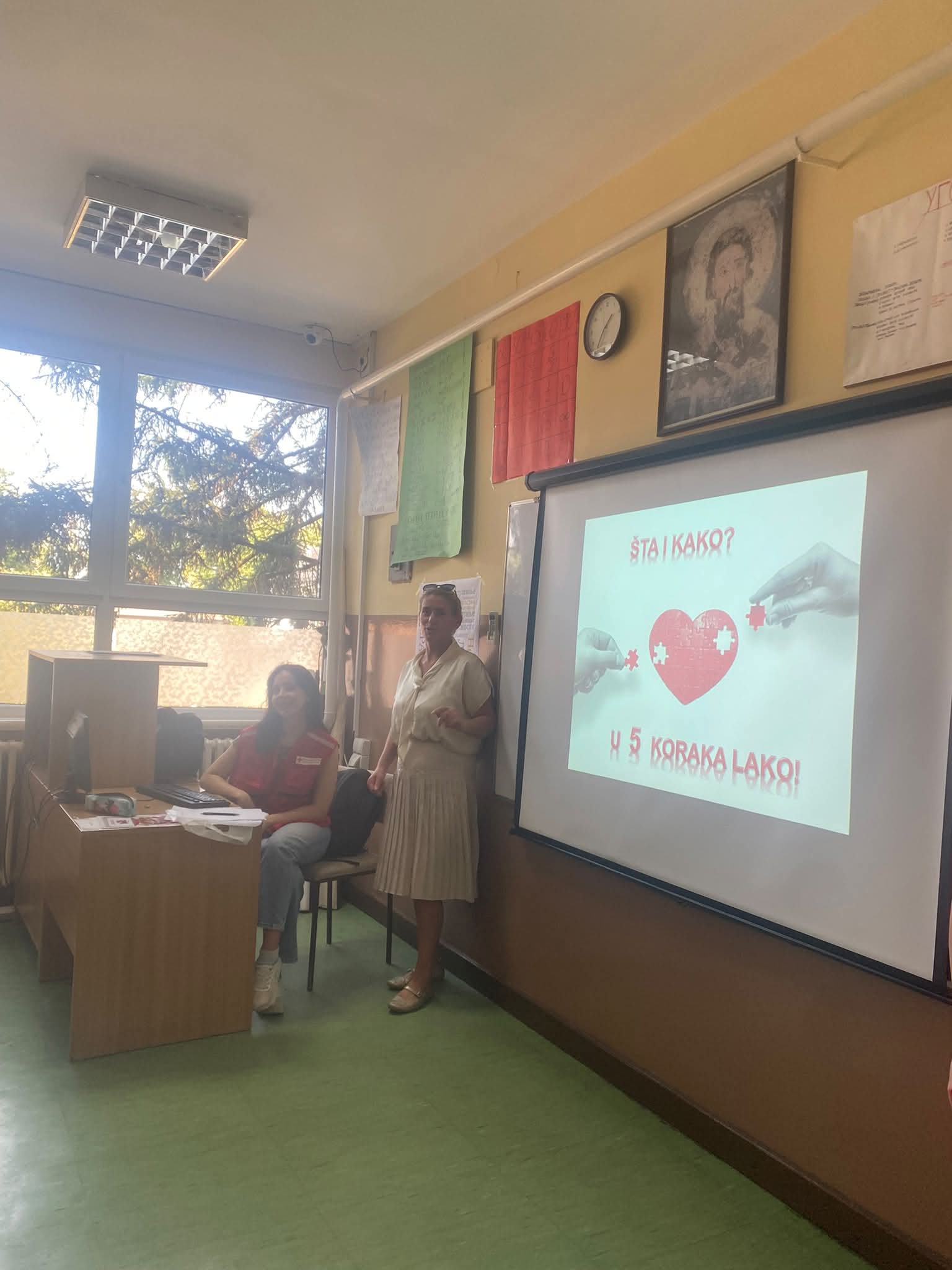 Предавање о значају добровољног давалаштва крви